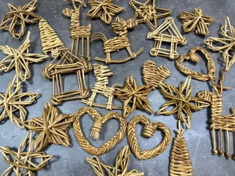 игрушки из бумажной лозы